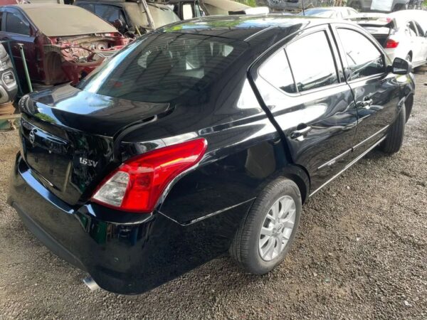 LATERAL DIREITA VERSA 2018 - Imagem 2